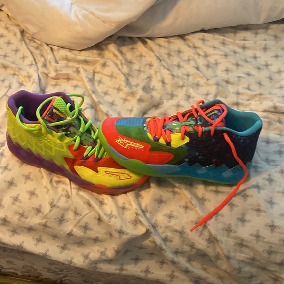 Selling size 11.5 LaMelo mb.1 - Picture 3 of 4